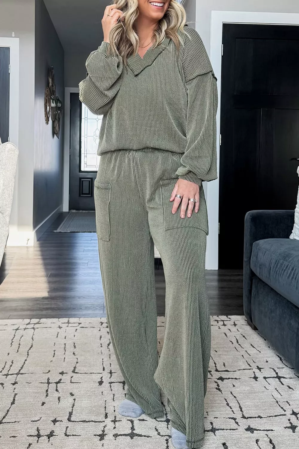 Plus Size Twisted Ribbed Exposed Seam Detail V Neck Top and Pants Set, image 2