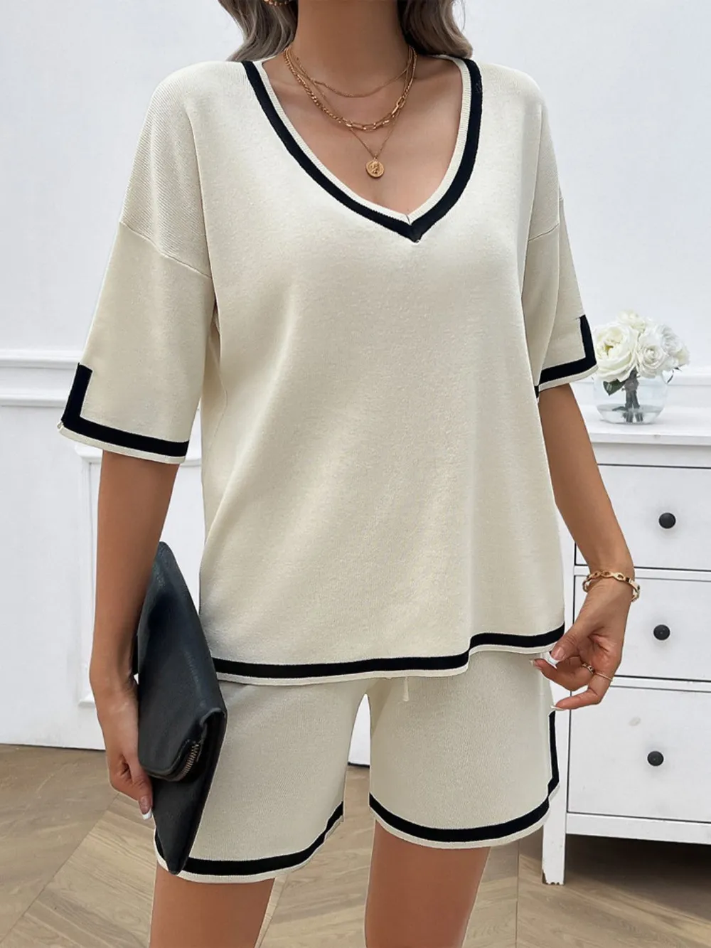 Contrast Trim V-Neck Top and Shorts Set, image 8
