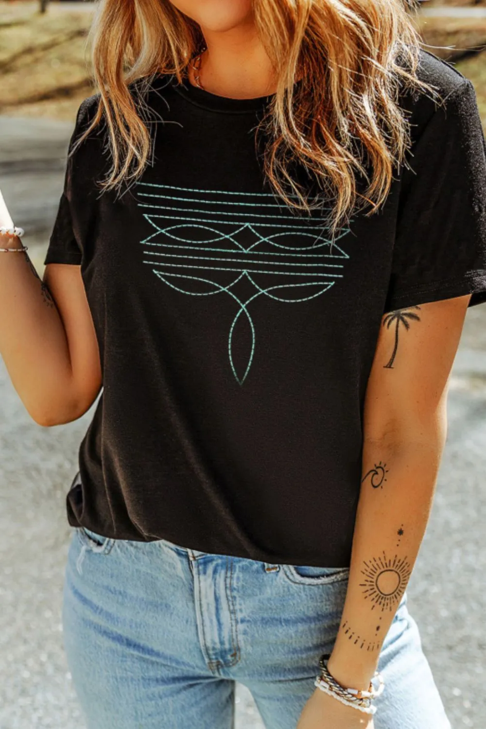 Embroidered Round Neck Short Sleeve T-Shirt, image 3