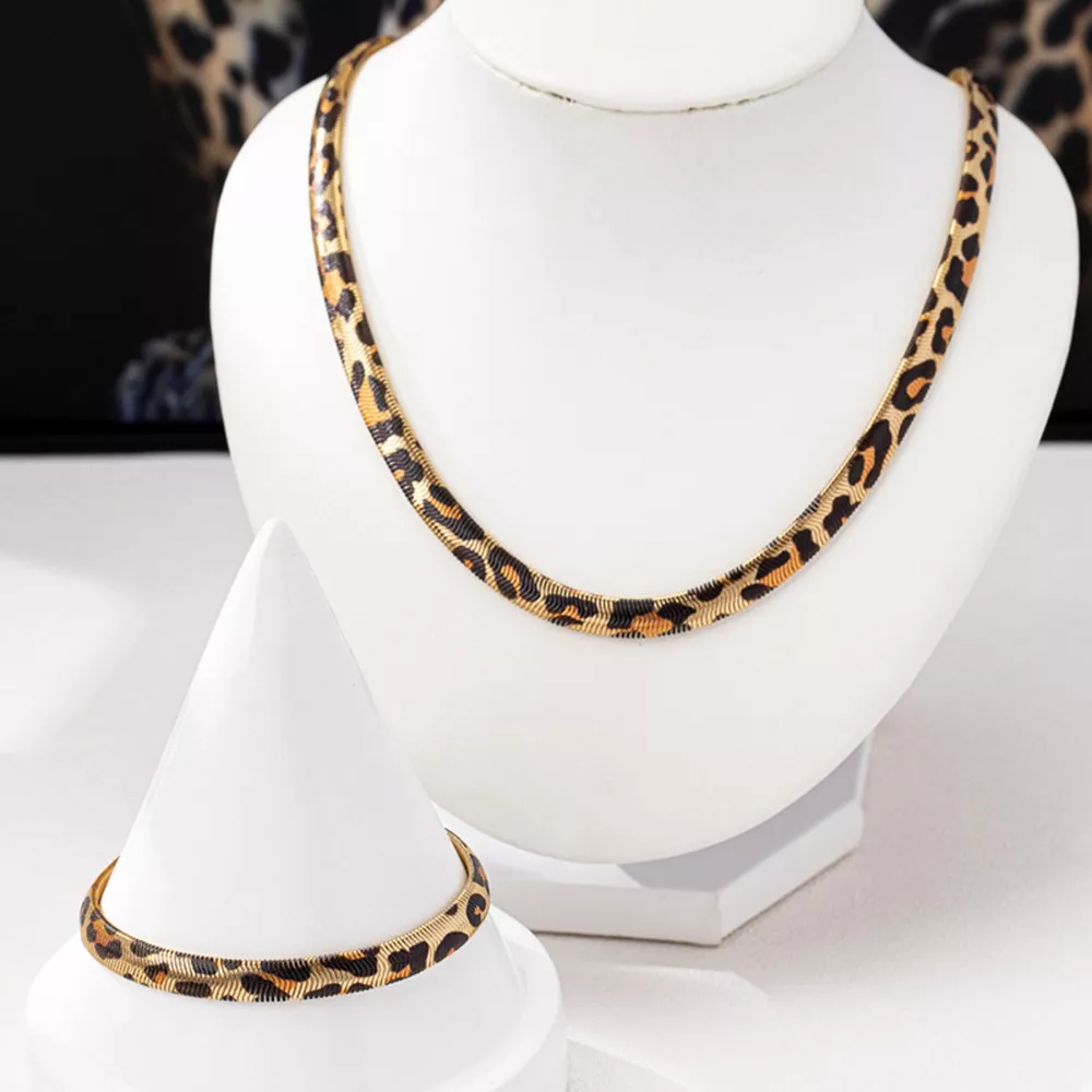 Chunky Leopard Necklace and Bracelet Jewelry Set, image 3