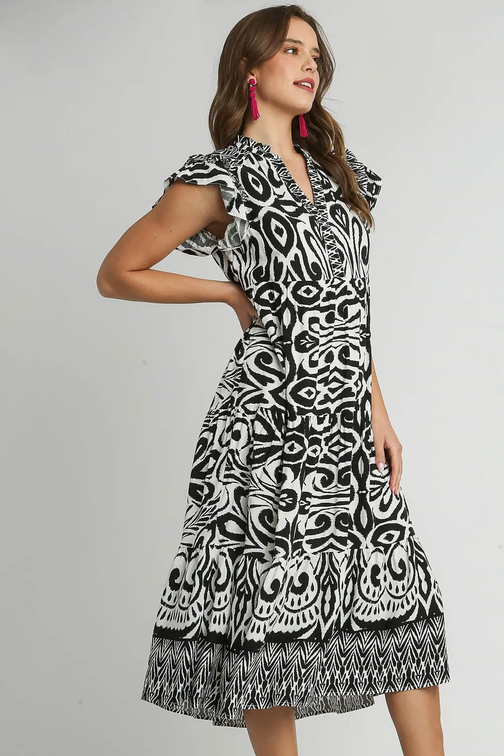 Full Size Two Tone Border Print Ruffle Cap Sleeve Midi Dress Plus Size, image 2