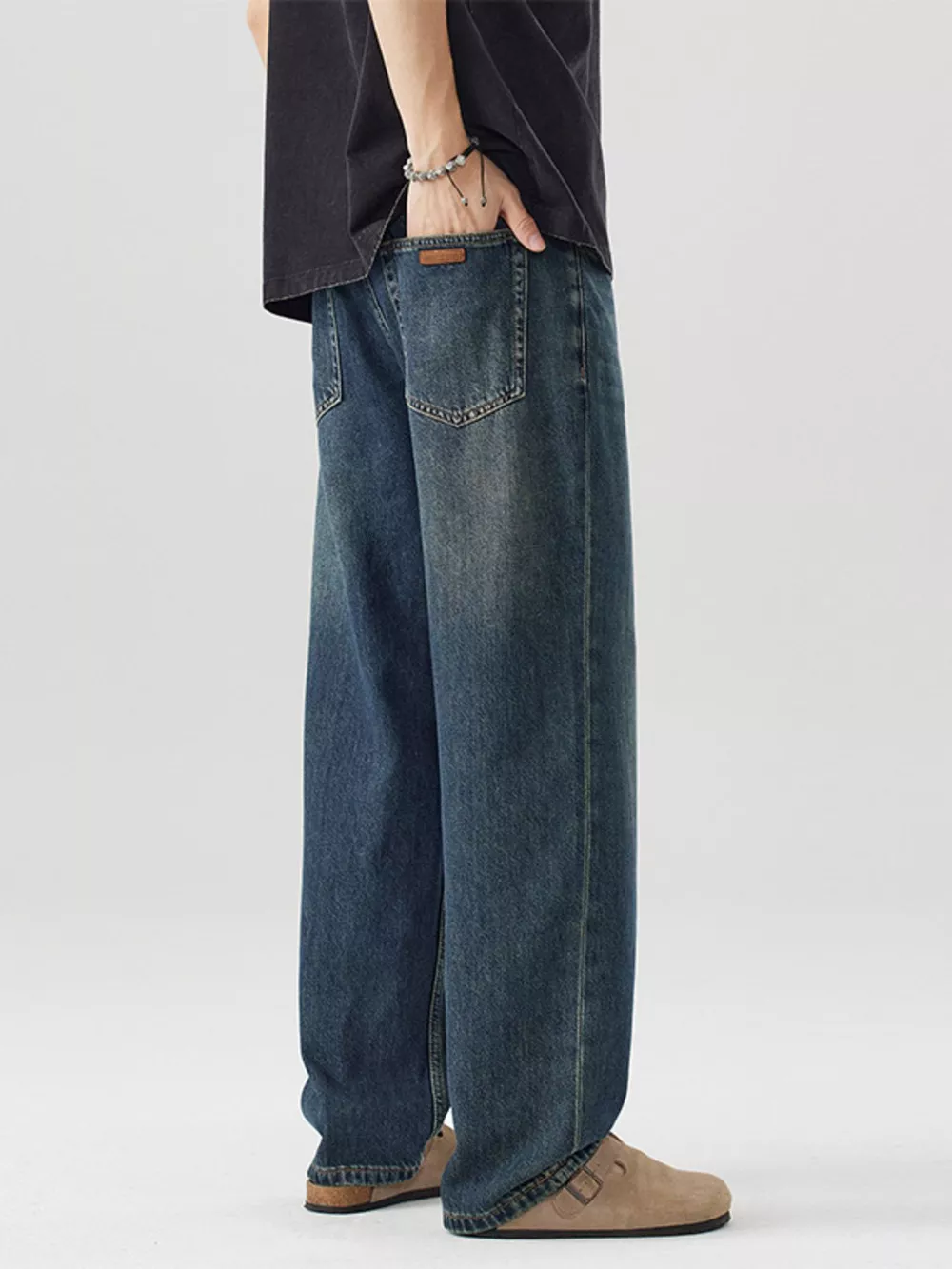 Men's Vintage Wash Wide Leg Jeans, image 3