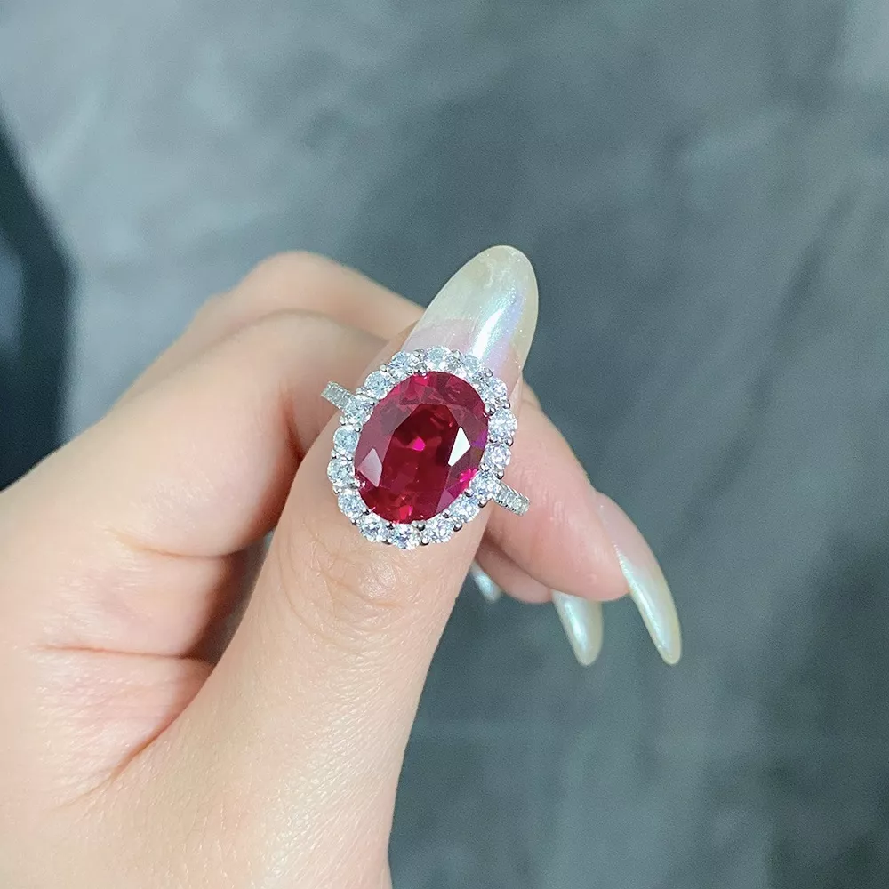 925 Sterling Silver Ring with Oval Diamond Accents, image 5