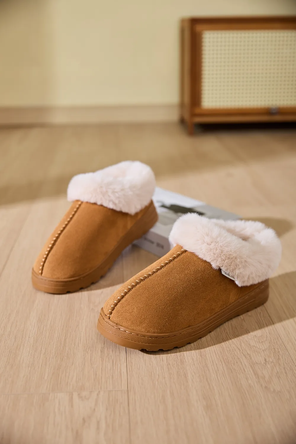 Faux Fur Round Toe Platform Slippers, image 10