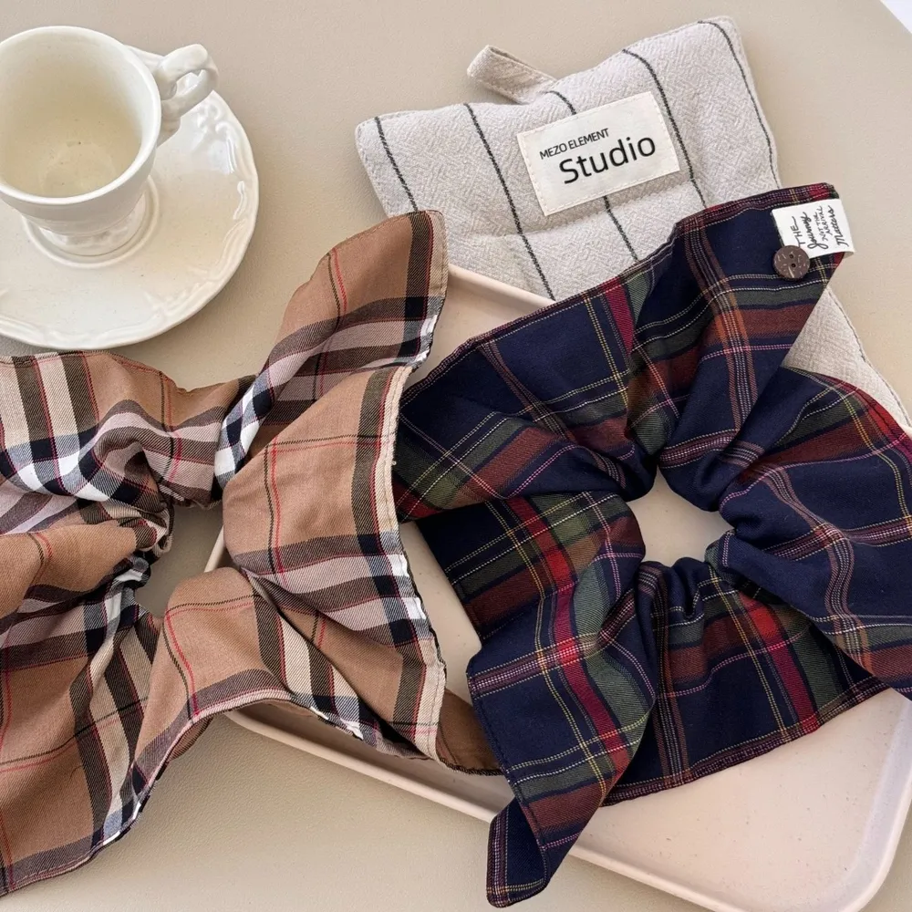Contrast Plaid Elastic Hair Scrunchy, image 2
