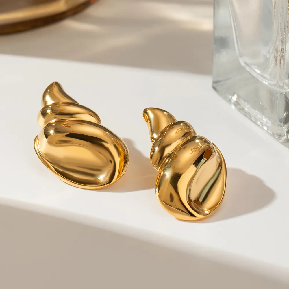 18K Gold-Plated Conch Earrings, image 2