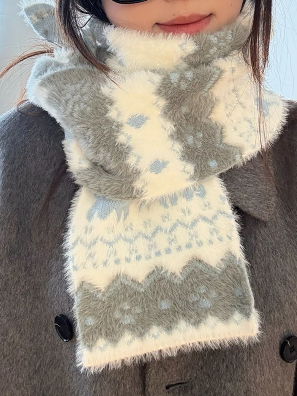Animal Pattern Fuzzy Scarf, image 3