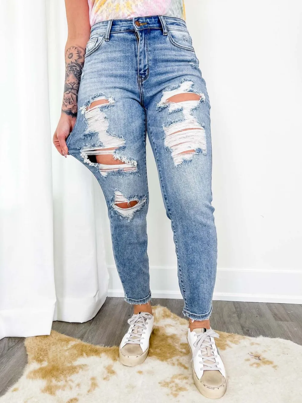 Distressed Skinny Jeans, image 2