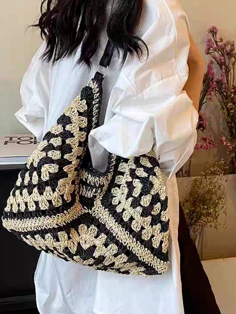 Crochet Two-Tone Shoulder Bag, image 3