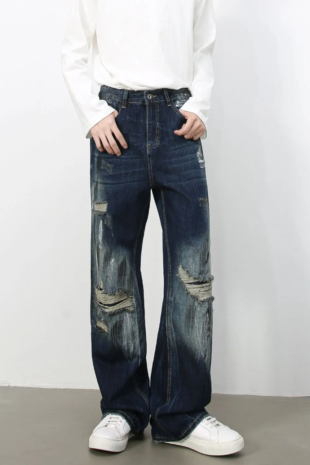 Men's Distressed Jeans with Pockets, image 2