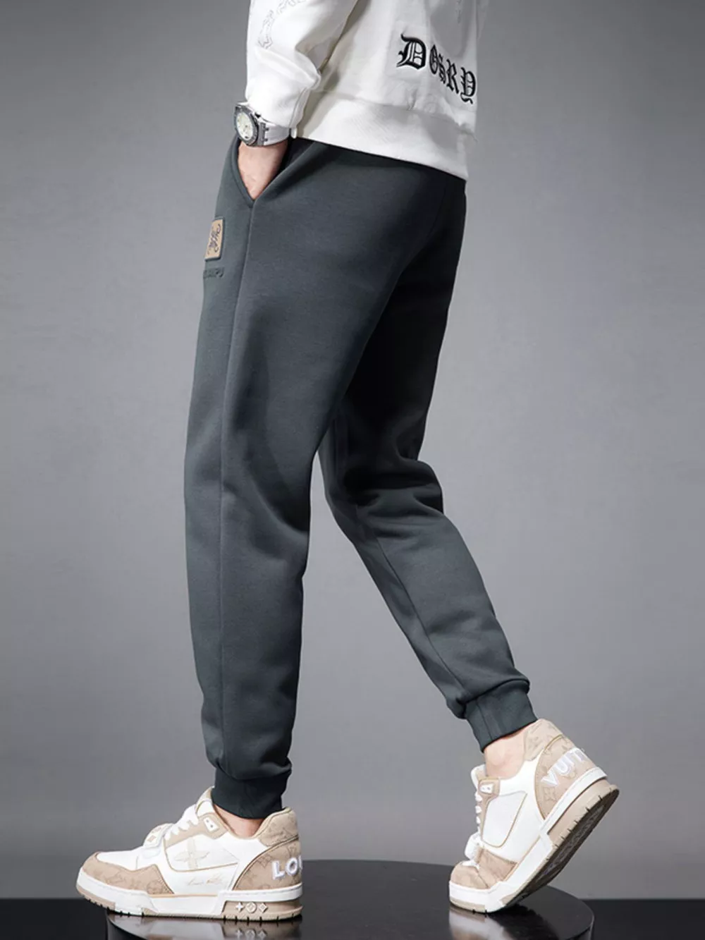 Men's Casual Loose Fit Joggers, image 4