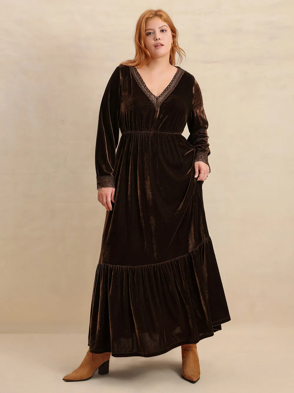 Plus Size Lace Detail V-Neck Long Sleeve Midi Dress, image 3