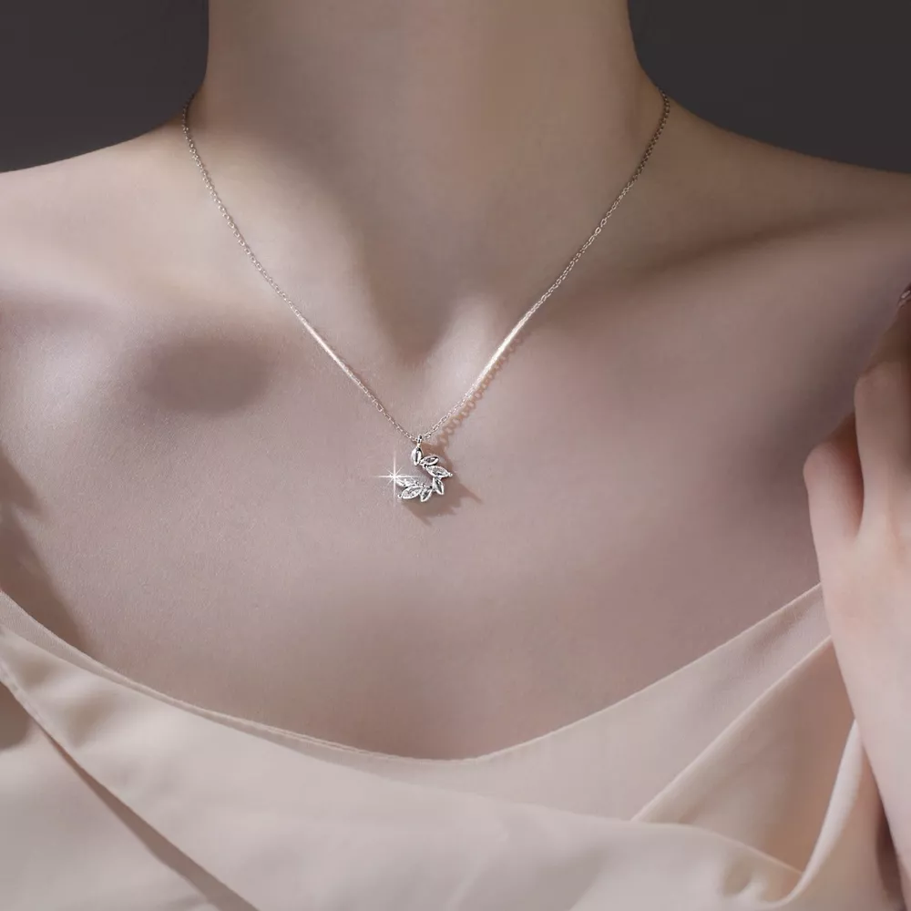 925 Sterling Silver Zircon Leaf Pendant Necklace, image 7