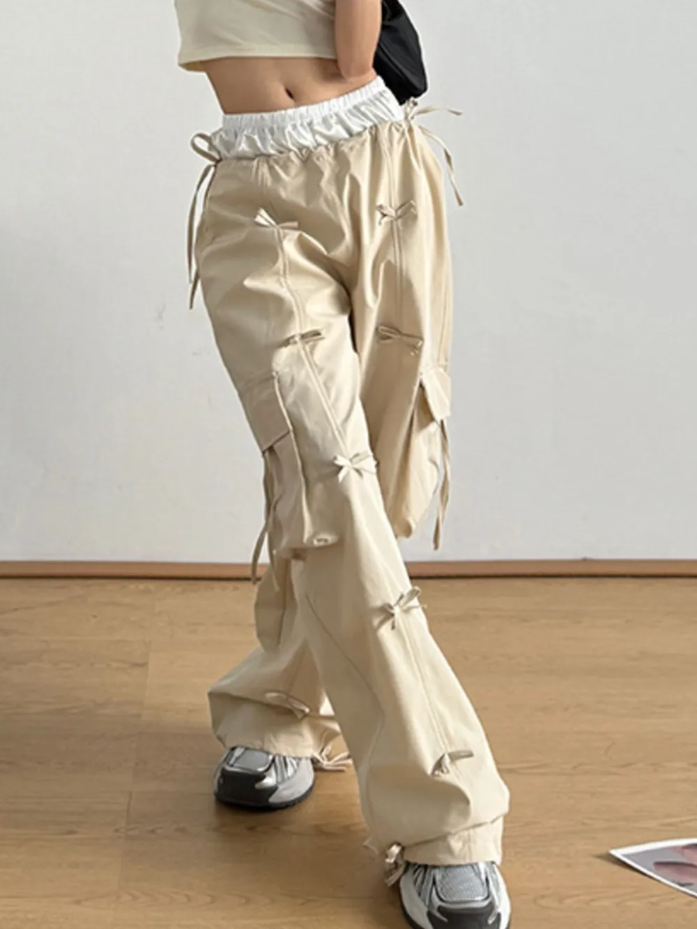 Cargo Wide Leg Pants with Bow Tie Details, image 7