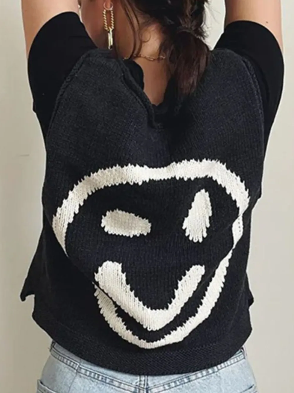 Smiley Round Neck Sweater Vest, image 4