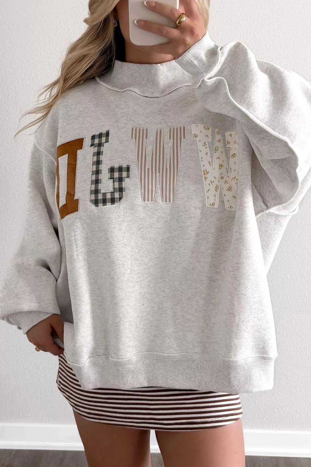 WWJD Mix Pattern Letter Graphic Exposed Seam Loose Sweatshirt