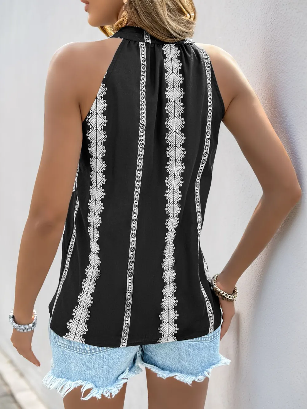 Tassel Tied Embroidered Tank, image 4