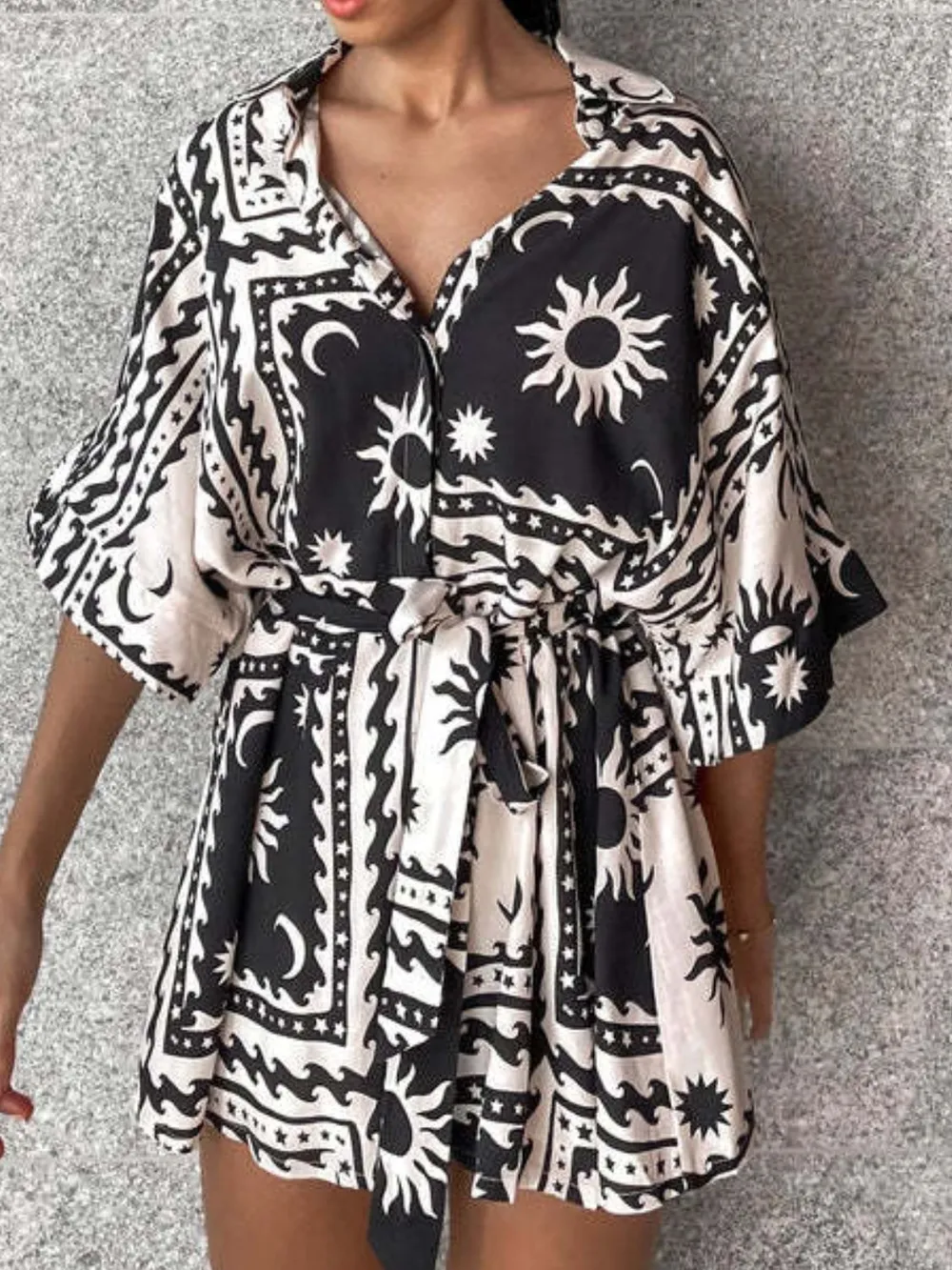 Printed Tie Waist Half Sleeve Romper, image 4