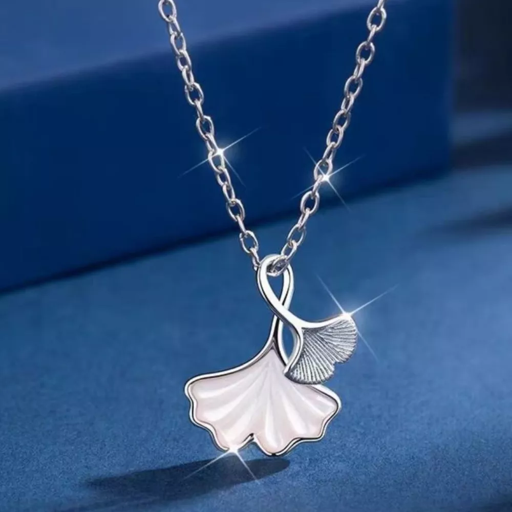Ginkgo Leaf Pendant Necklace