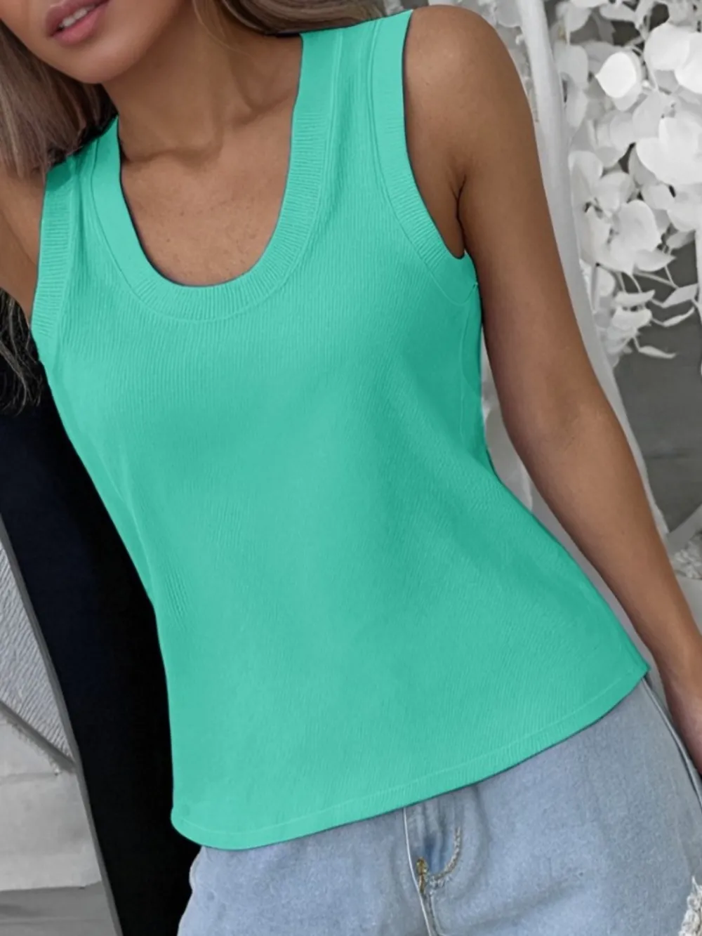 Solid Scoop Neck Tank, image 11