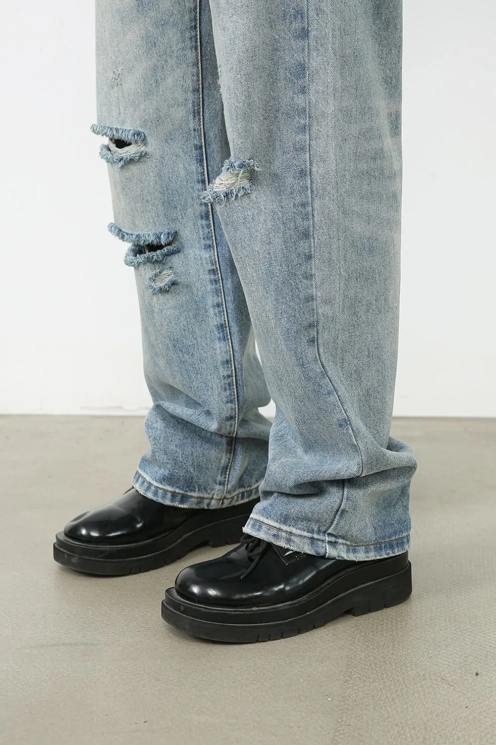 Men's Distressed Jeans with Pockets, image 4