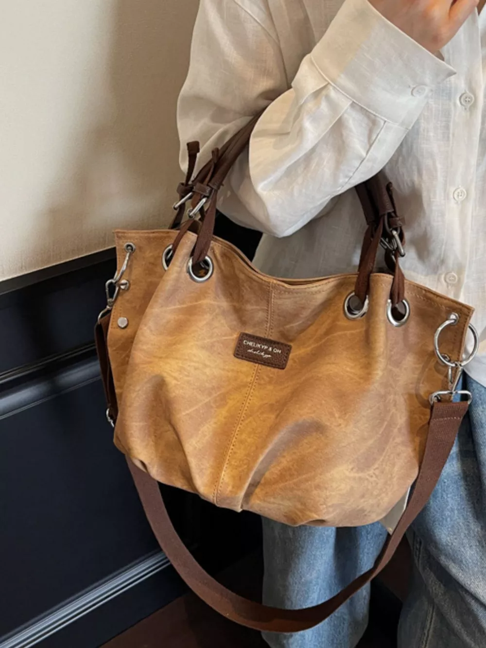 Vintage Adjustable Strap Crossbody Bag, image 2