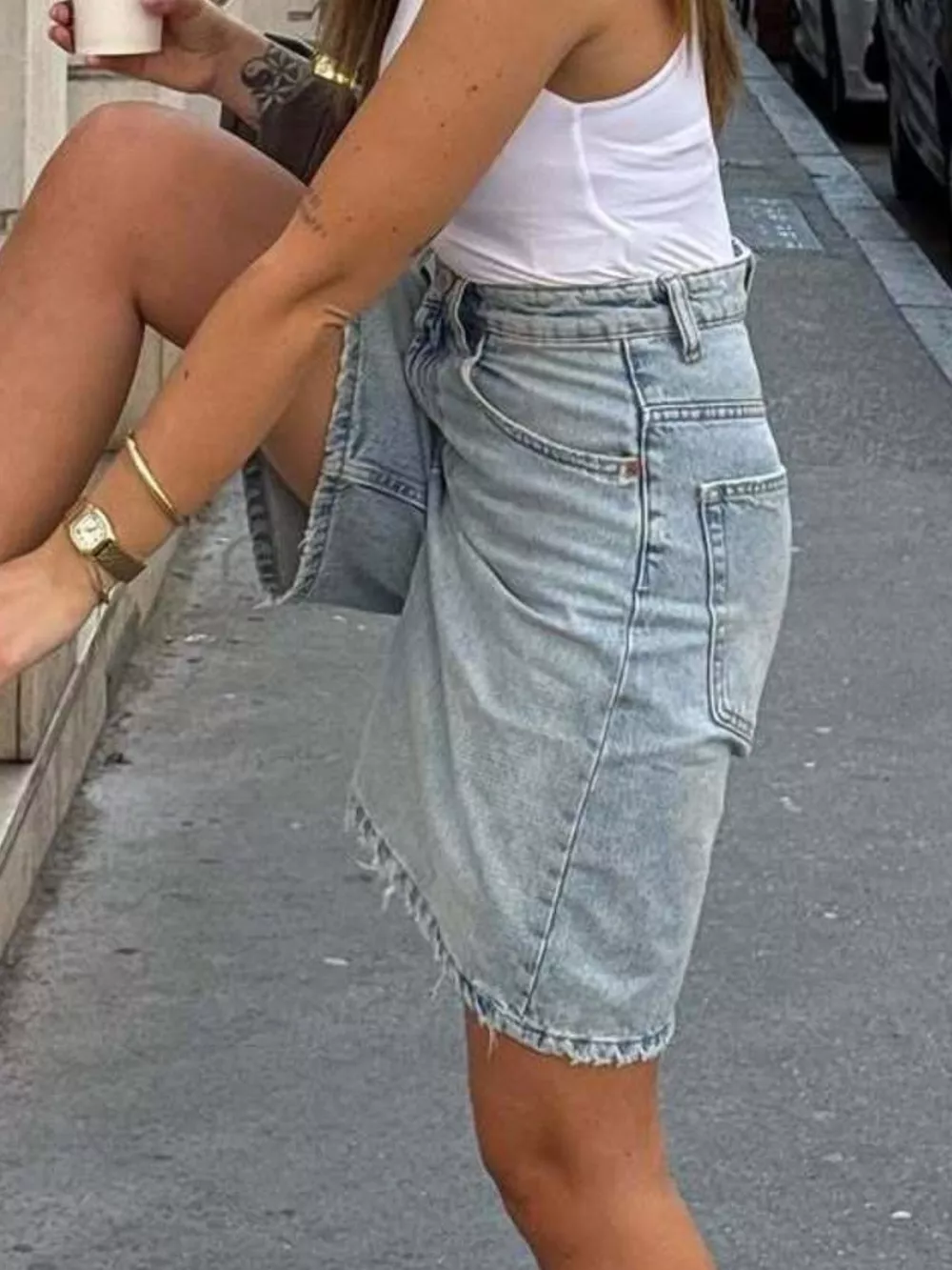 High-Waisted Raw Hem Denim Shorts, image 7