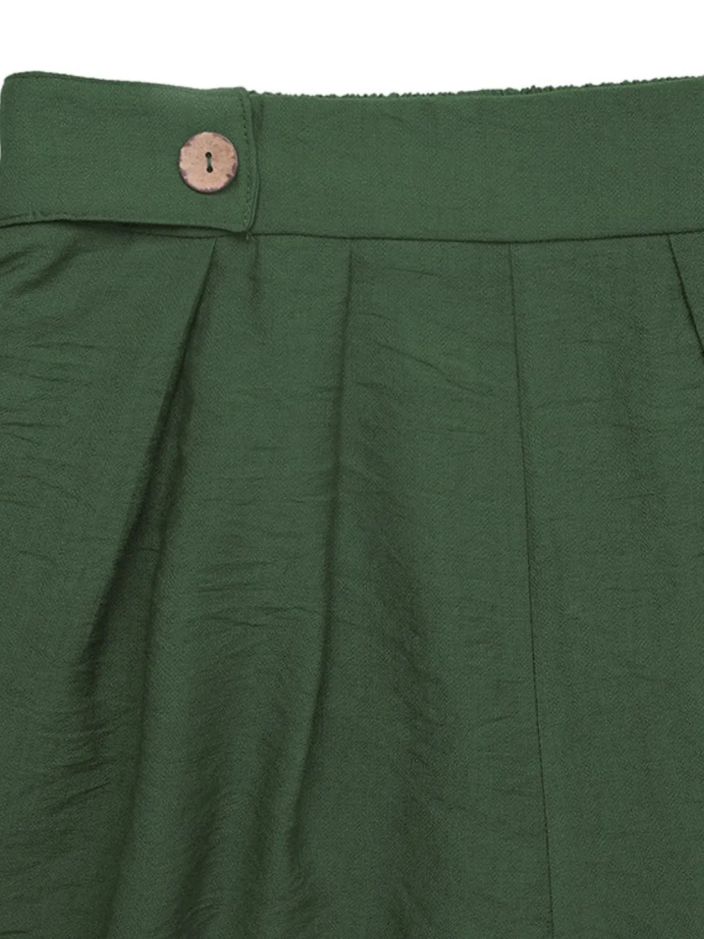 Pleated Detail Shorts with Pockets, image 2