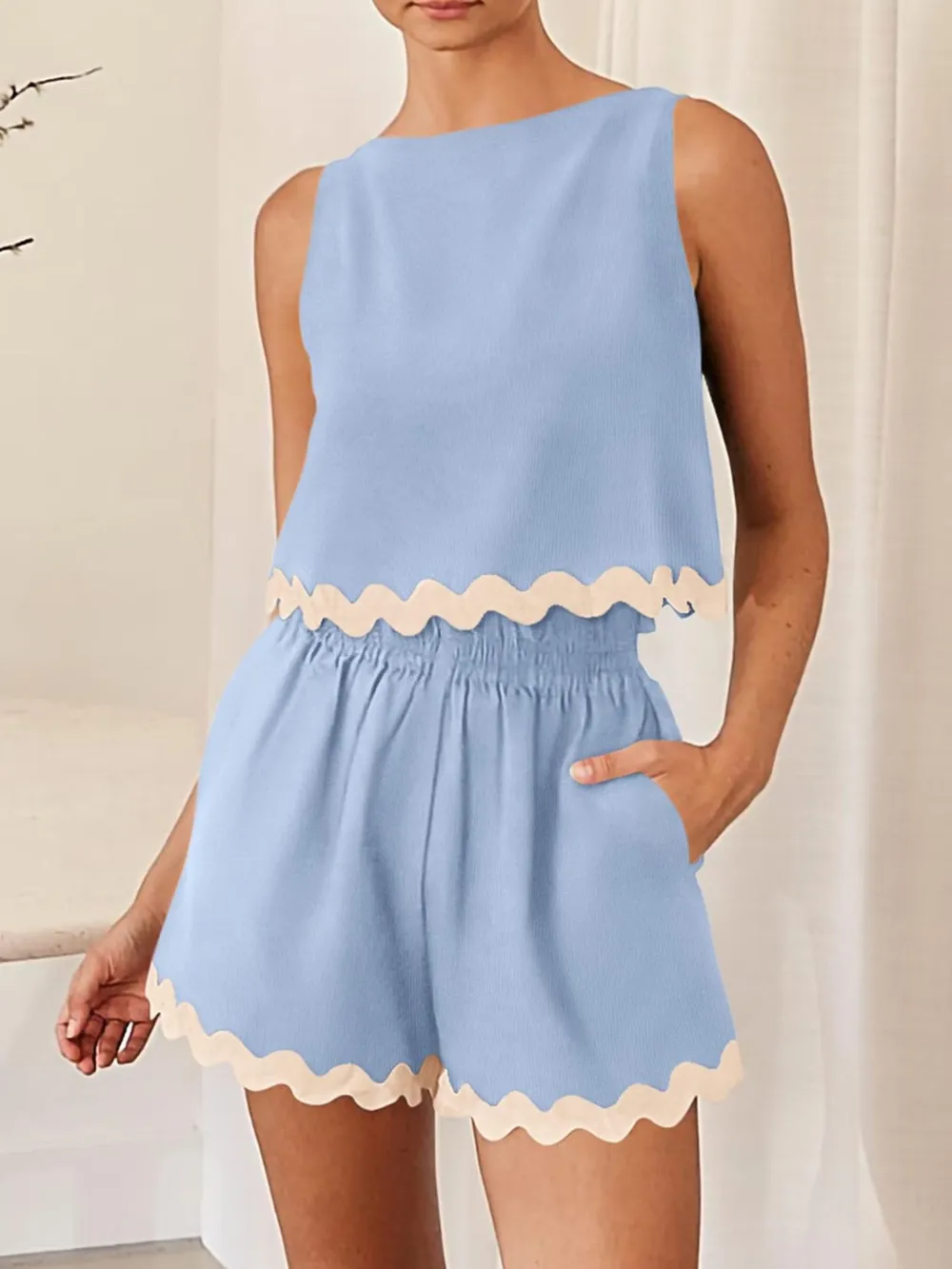 Contrast Trim Round Neck Top and Shorts Set, image 4