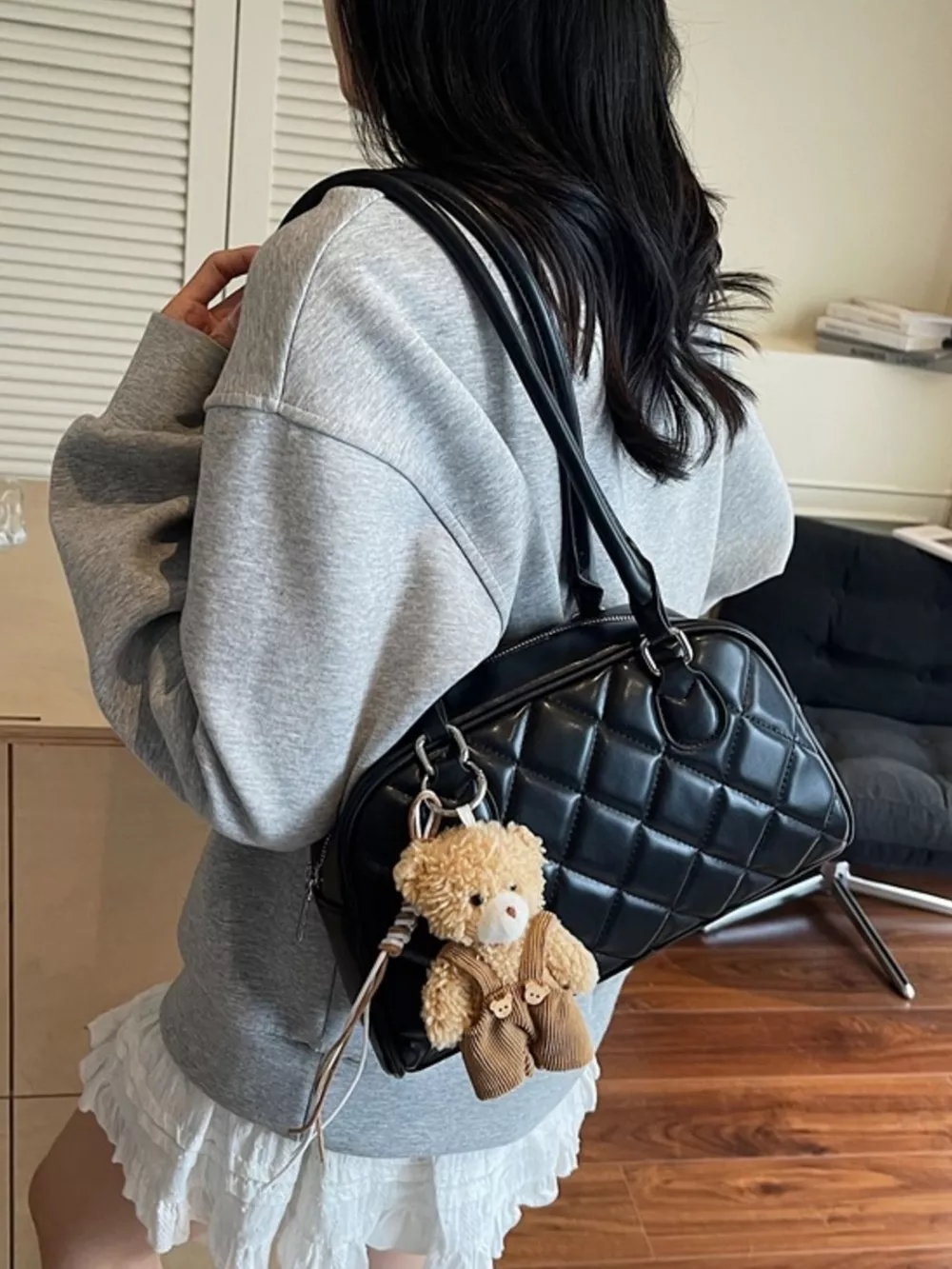 Quilted Leather Shoulder Bag, image 5