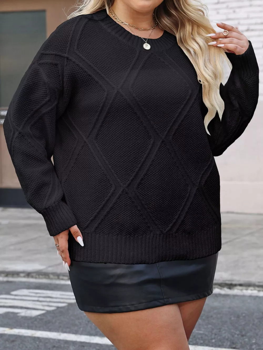 Plus Size Diamond Pattern Round Neck Sweater, image 10