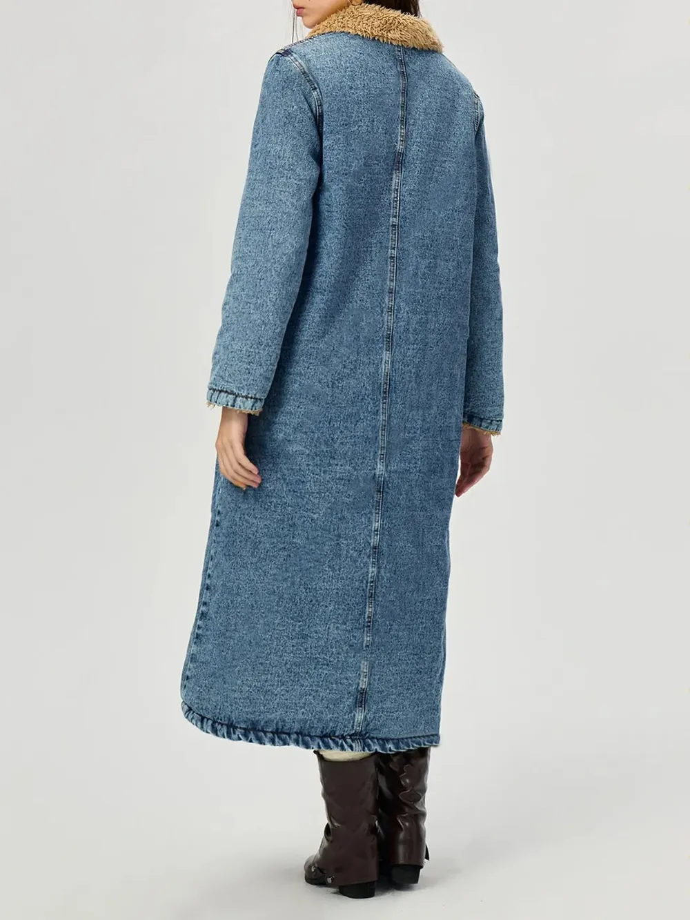 Pocketed Button Up Denim Jacket with Fur Lining, image 3