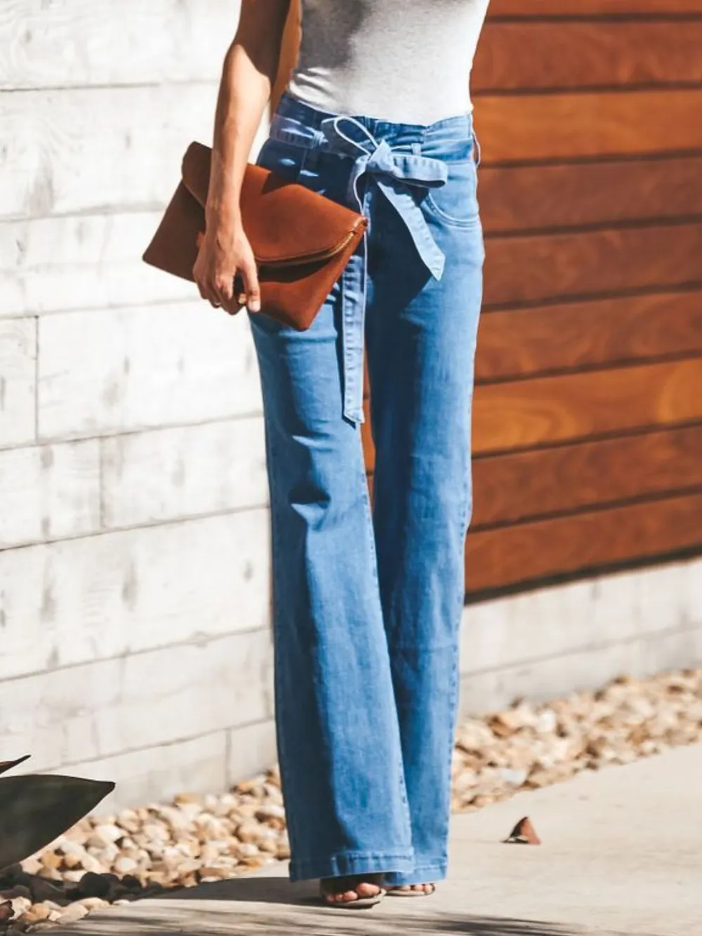 High-Waisted Tie-Front Flare Jeans, image 3