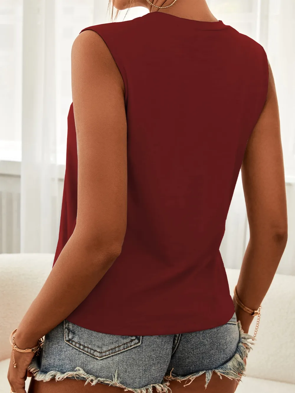 Cutout Sleeveless Tank Top, image 2