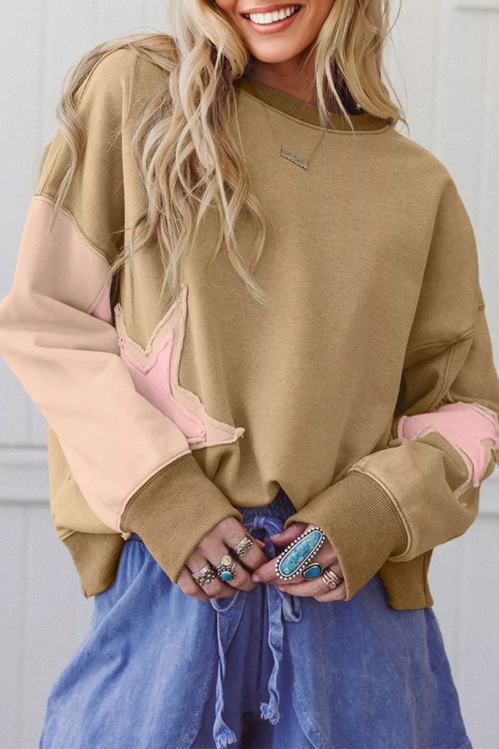 Star Patch Crew Neck Sweatshirt, image 3