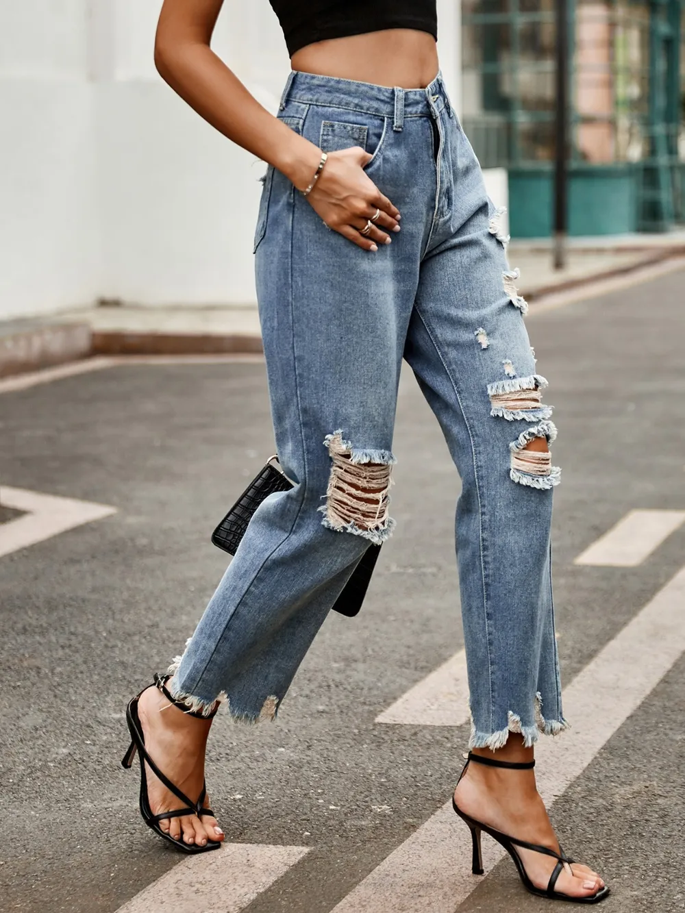 Distressed Raw Hem Jeans with Pockets, image 2