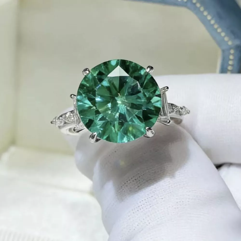 8 Carat Moissanite 925 Sterling Silver Ring, image 4