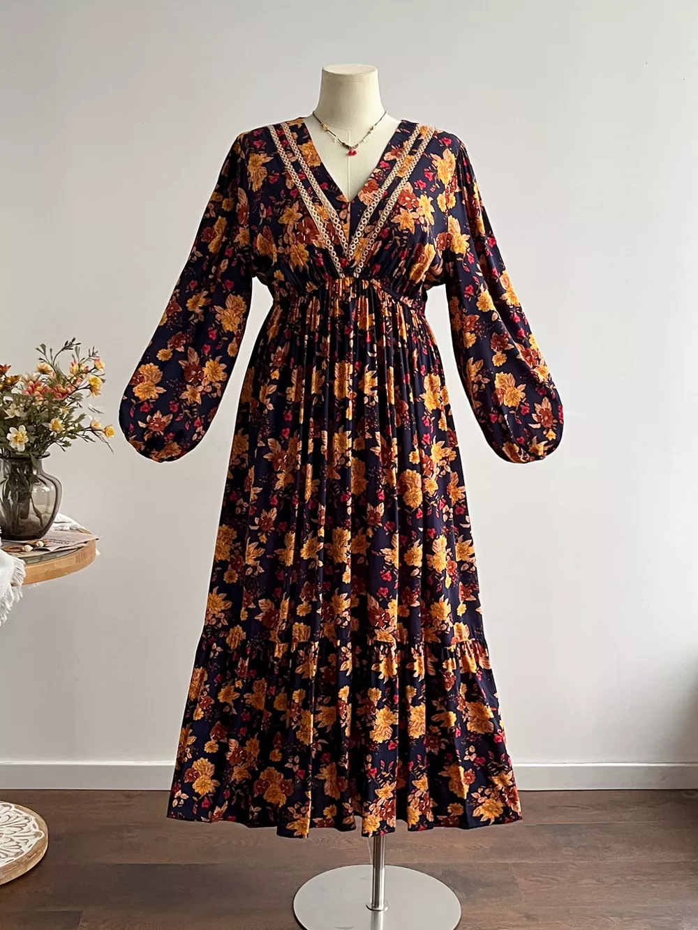 Plus Size Floral Print V-Neck Maxi Dress, image 4