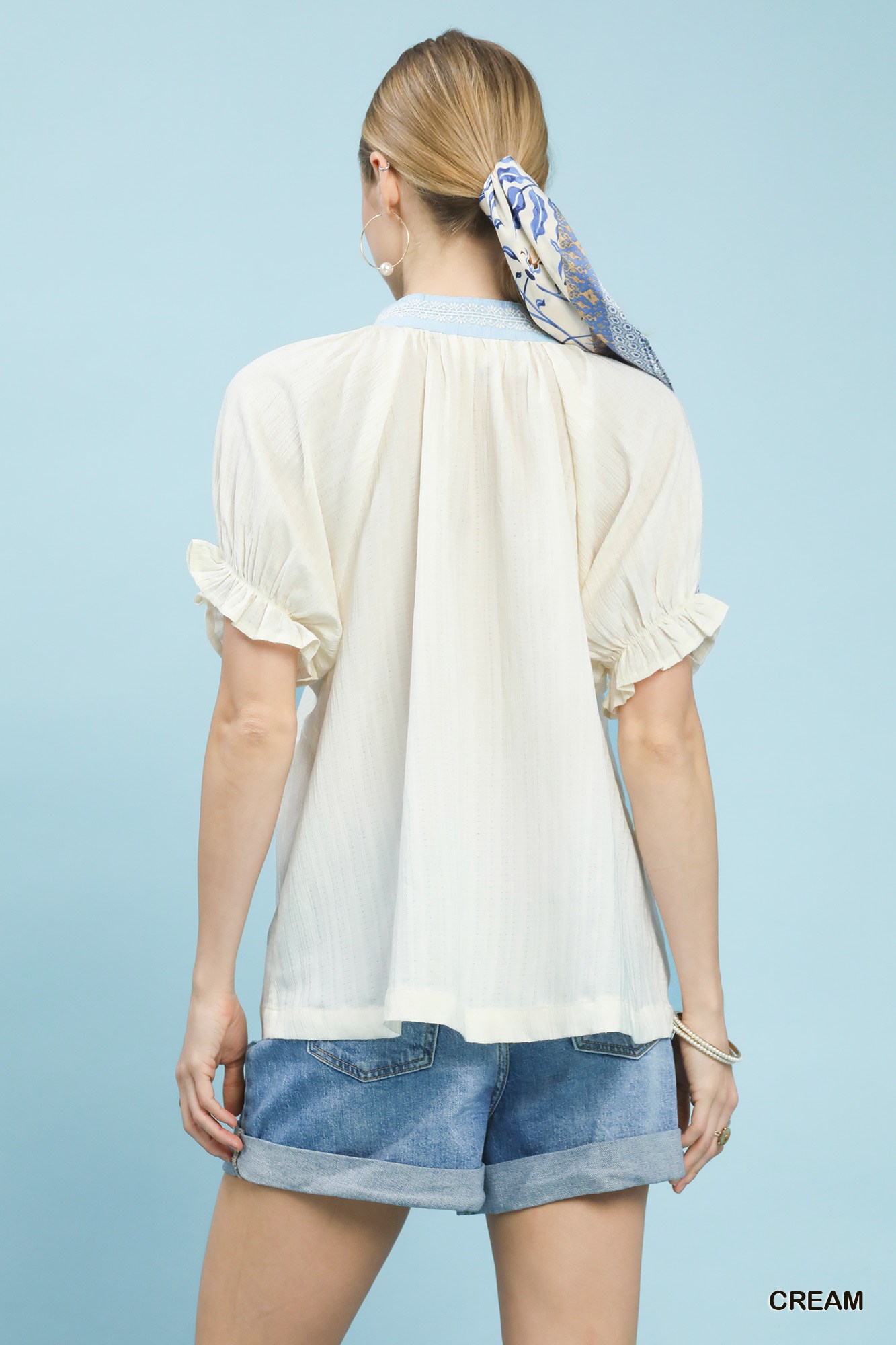 Textured V-Neck Top with Lace Trim Details, image 3