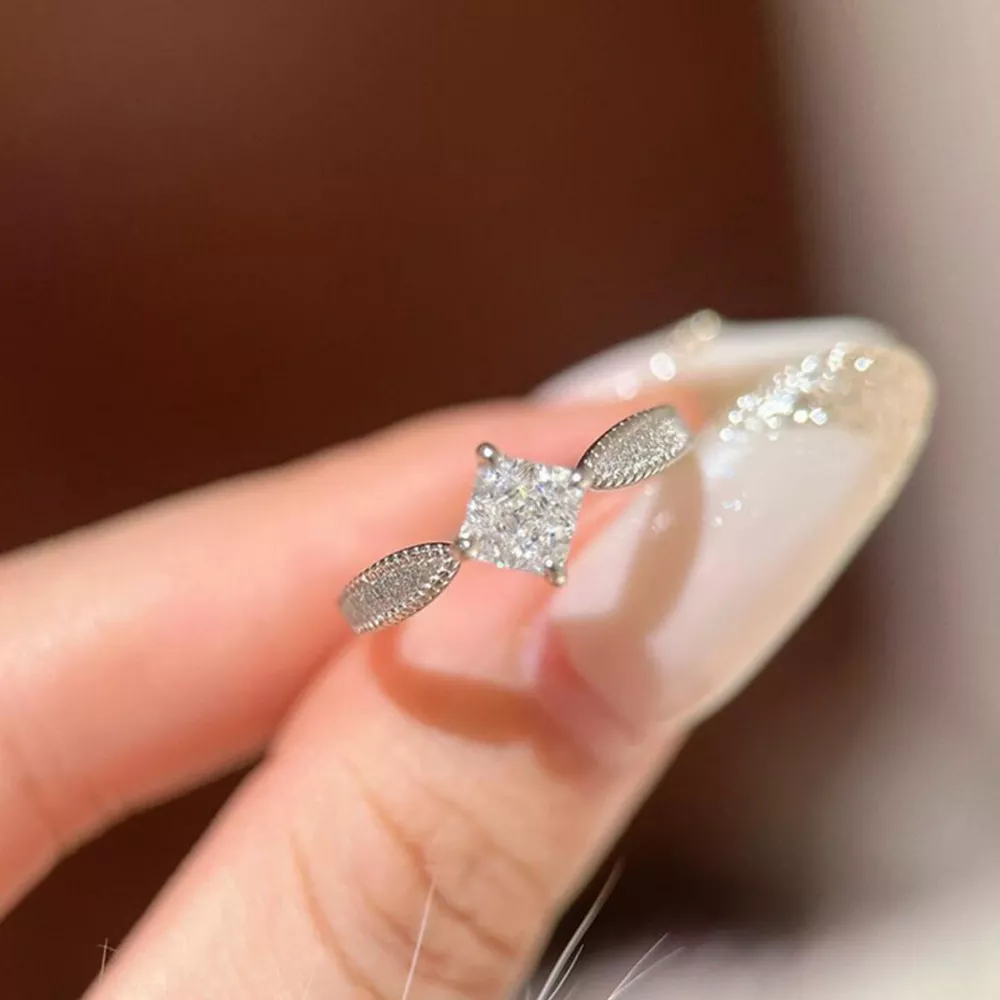 1 Carat 925 Sterling Silver Moissanite Geometric Ring, image 3