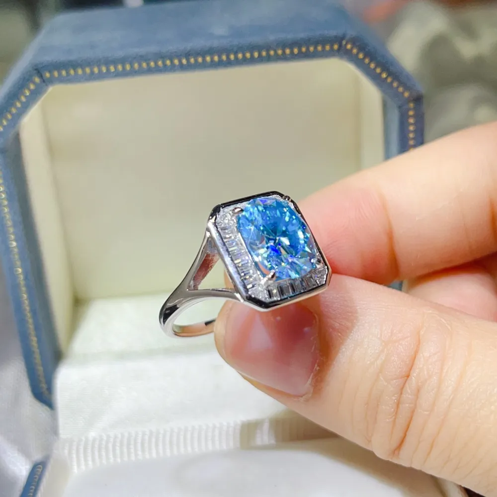 3 Carat Moissanite Square Ring, image 3