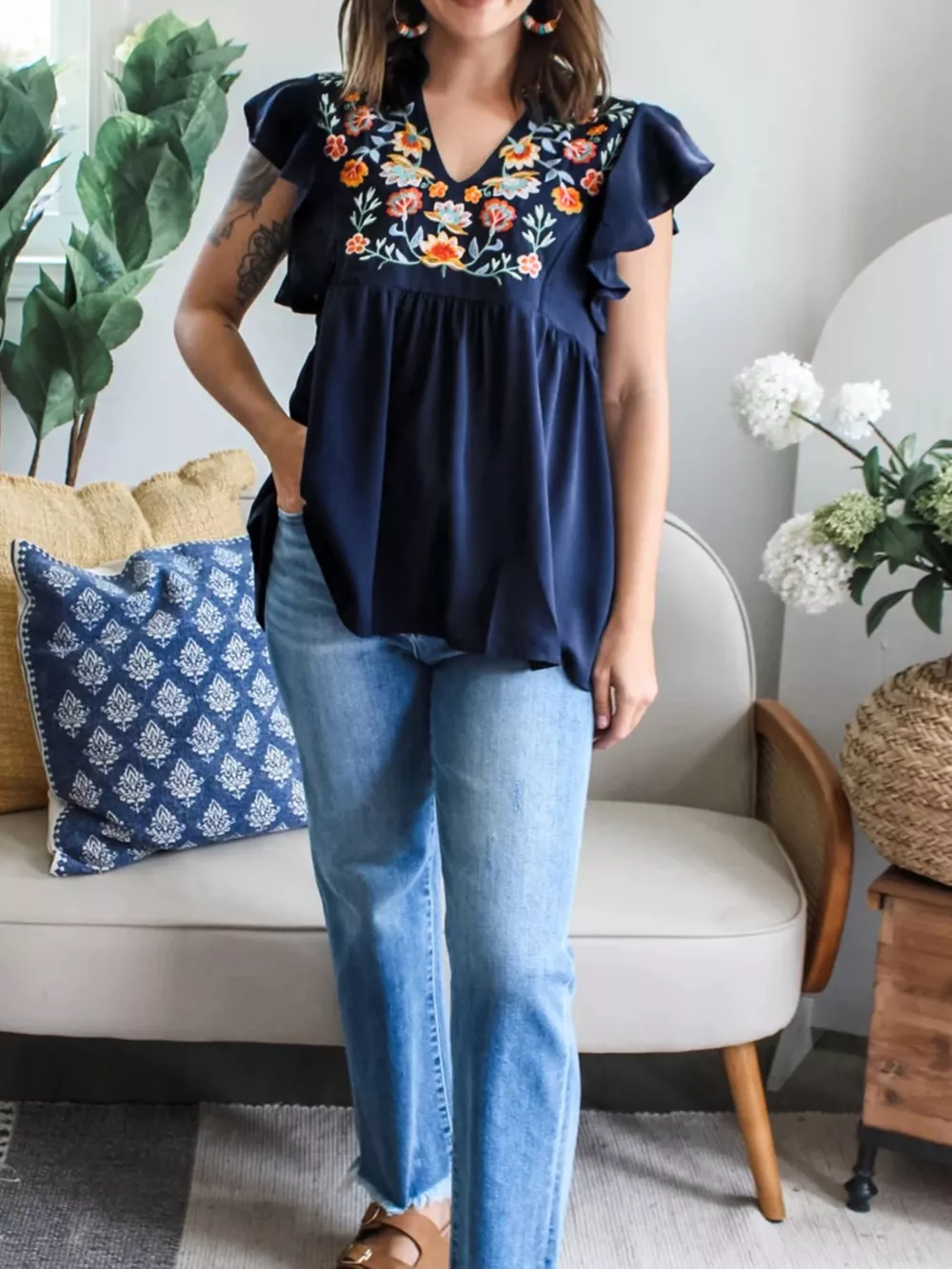 Embroidered Floral Ruffle Sleeve Blouse, image 3