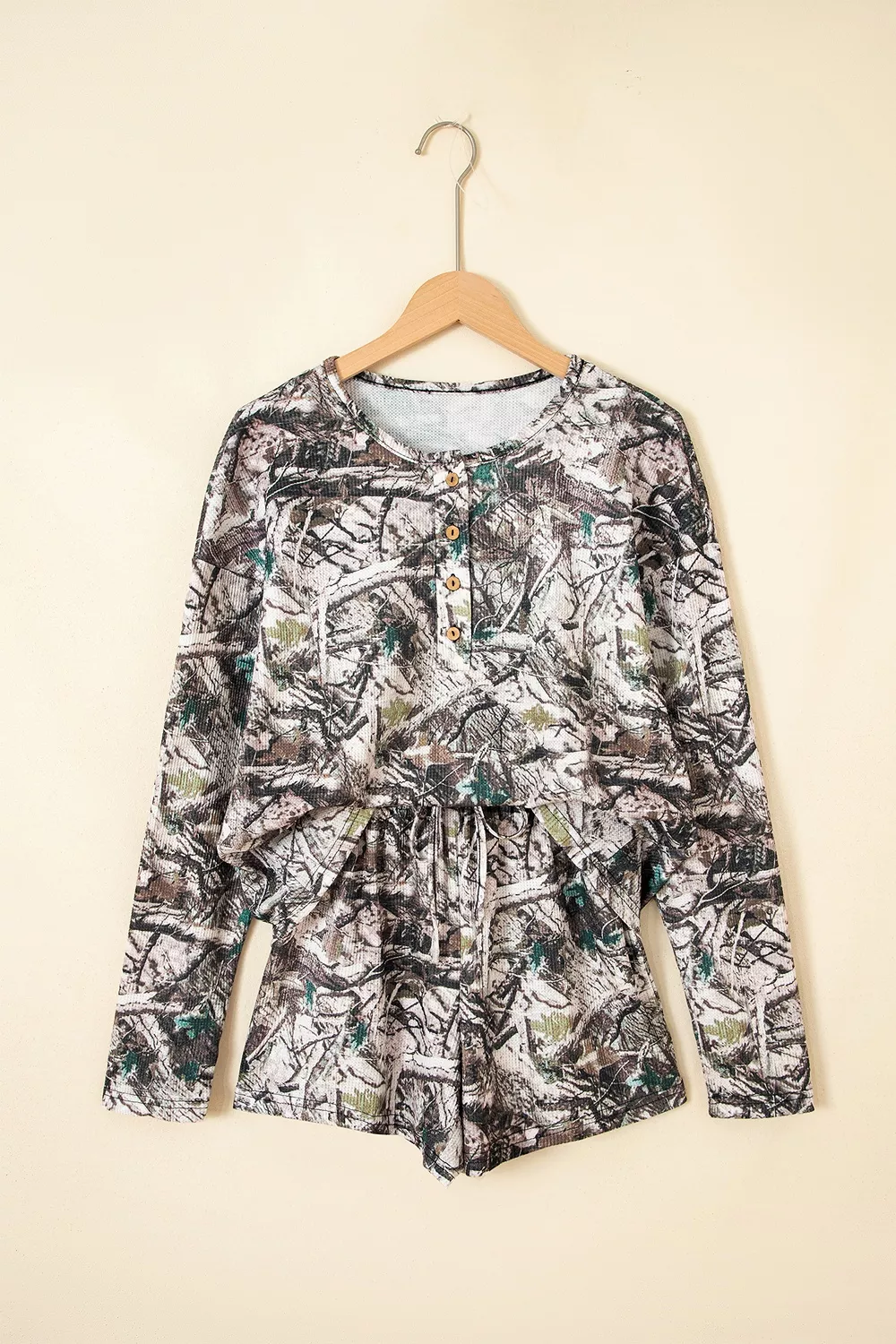 Camo Long Sleeve Top Elastic Waist Shorts Two Piece Set, image 5