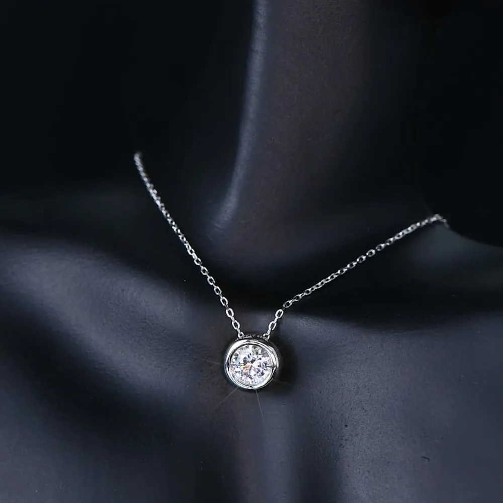 1 Carat Moissanite 925 Sterling Silver Necklace, image 2