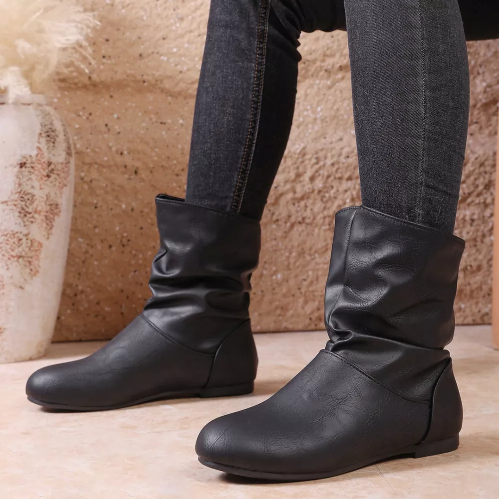 Flat Ankle Boots with Wrinkled Design, image 2