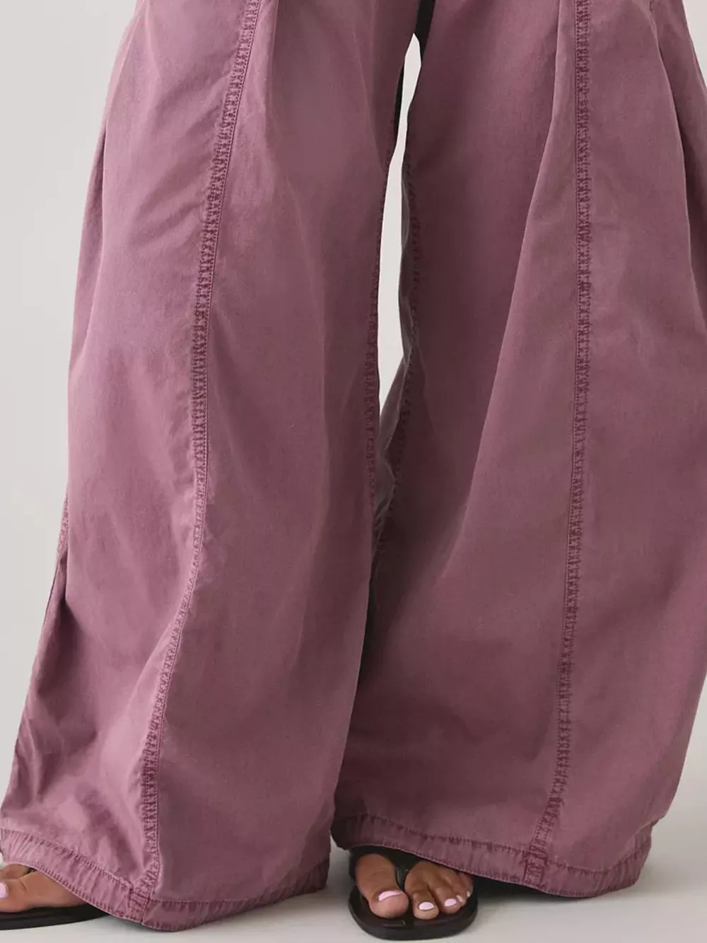 High-Waisted Cargo Wide-Leg Pants, image 17