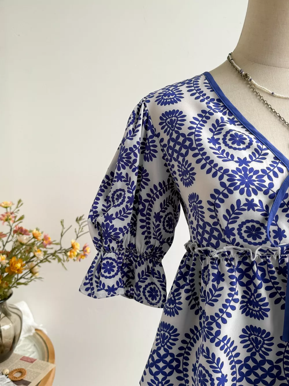 Floral Print Tie-Front Blouse, image 2
