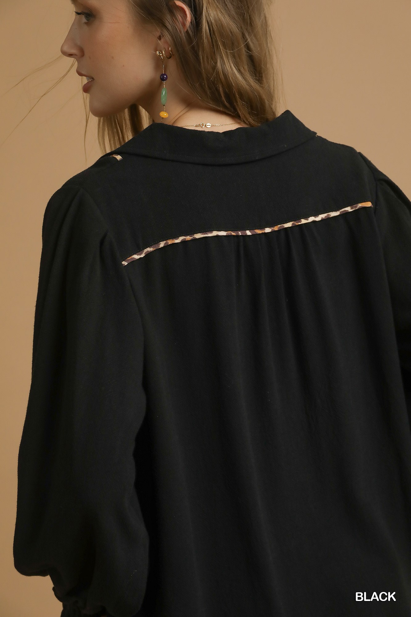 Full Size Linen Scallop Hem Blouse with Contrast Trim Plus Size, image 4