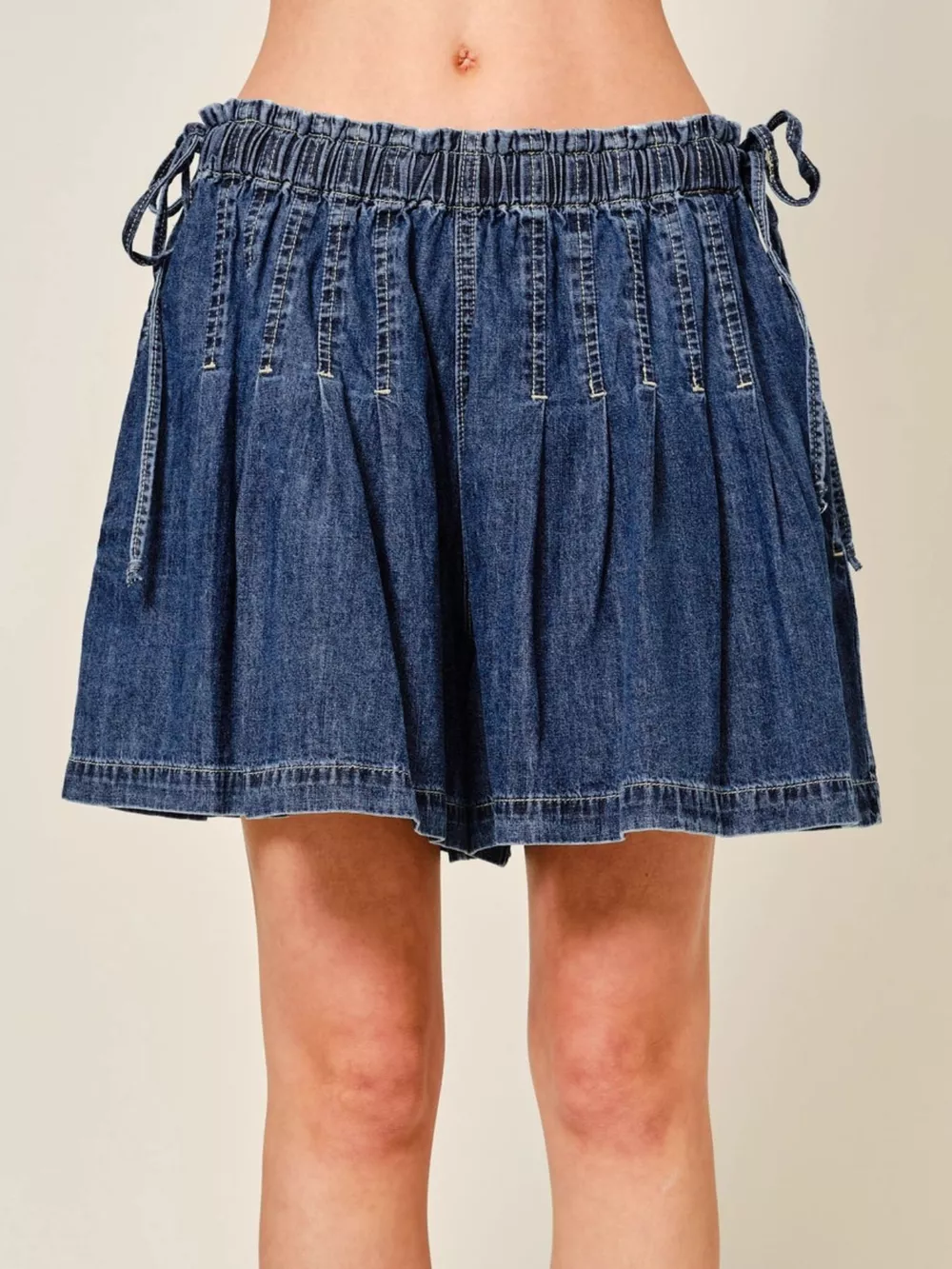 Pleated Elastic Waist Denim Shorts, image 4