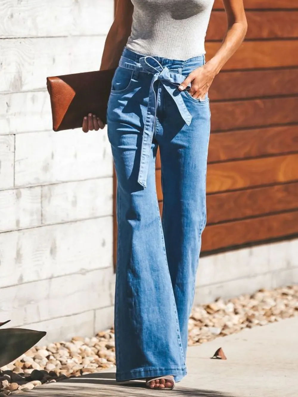 High-Waisted Tie-Front Flare Jeans, image 4